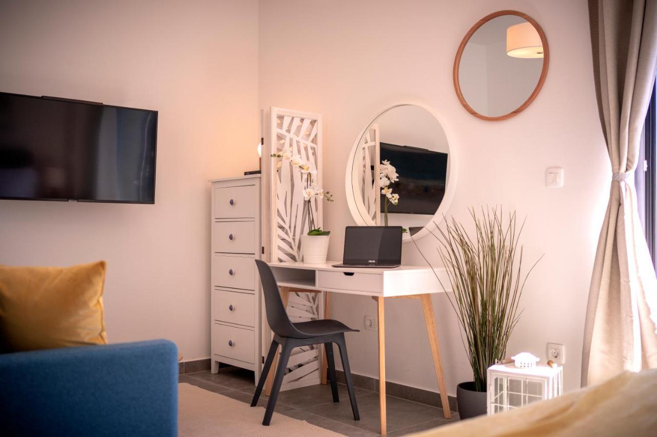 NEW! ReLux Hvar - Remote Luxury Homes Hvar Town Extérieur photo