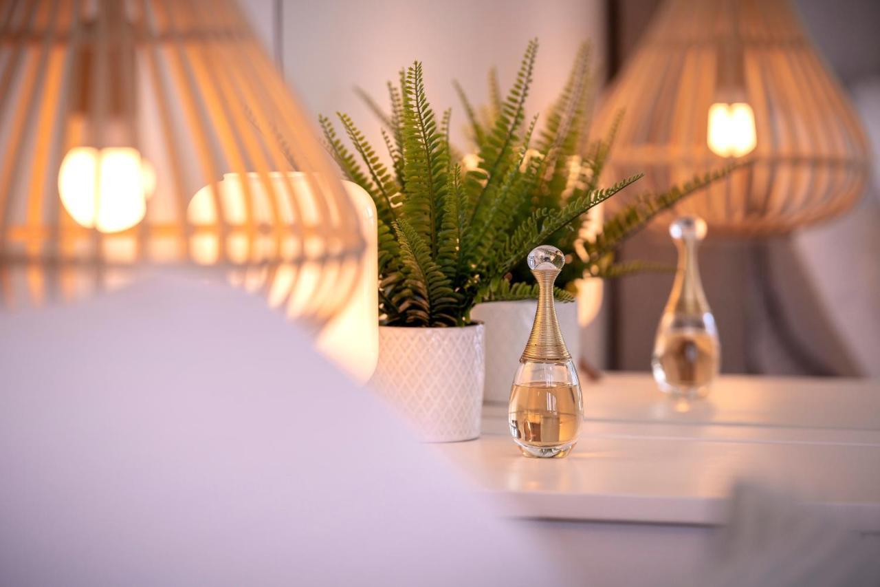 NEW! ReLux Hvar - Remote Luxury Homes Hvar Town Extérieur photo